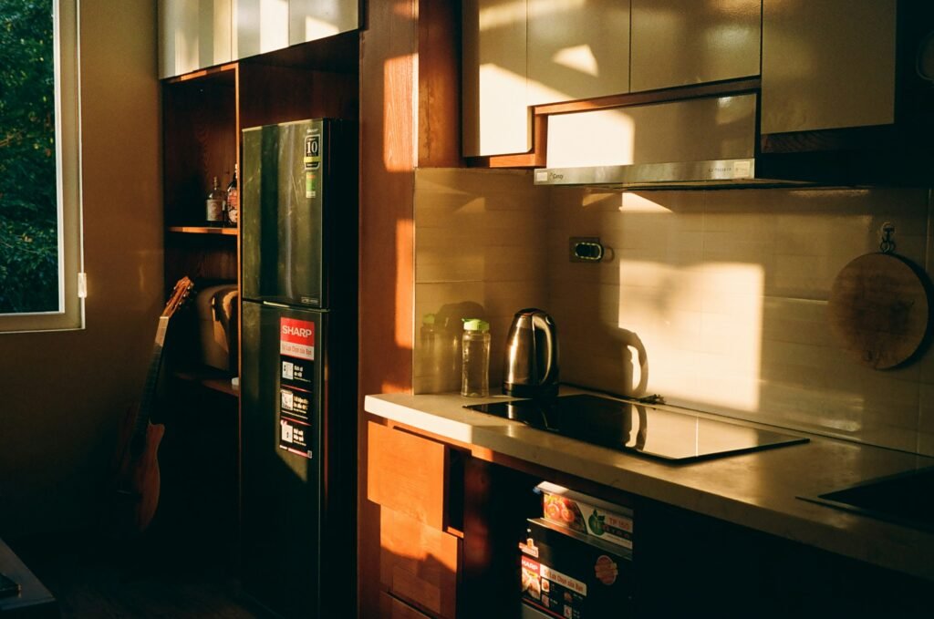 Declutter for a Peaceful Slow Living Environment
