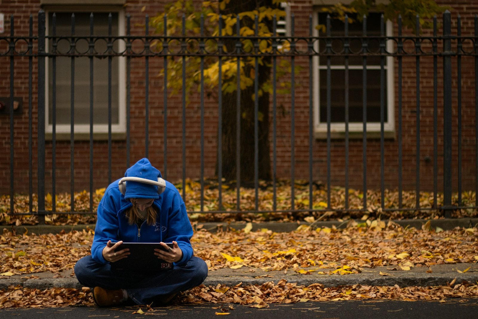 Digital Detox and Slow Living